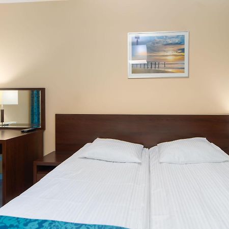 Aquabaltic Apartments Aquarius Колобжег Экстерьер фото